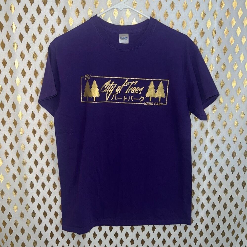 Hard Park City of trees purple T-shirt size M
